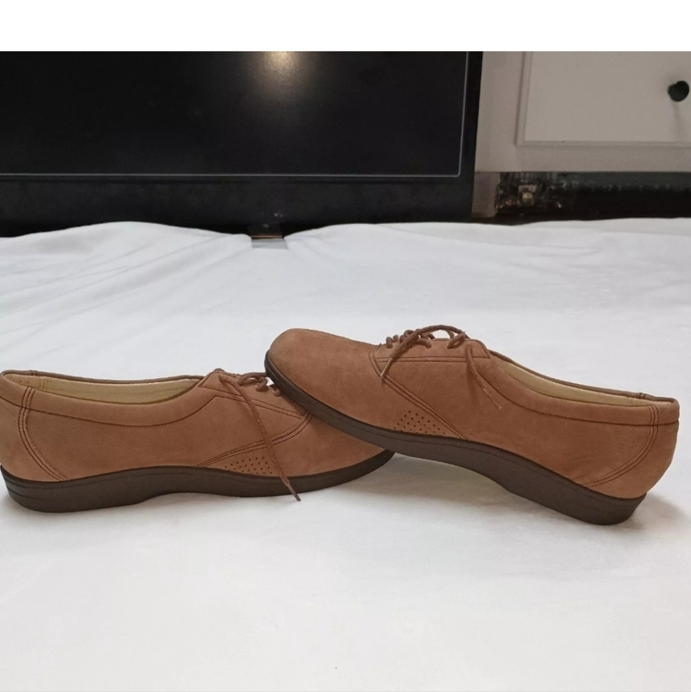 SAS Tripad Comfort Tan Tie Suede Walking Shoes Size 7.5 S Slim - Picture 5 of 9